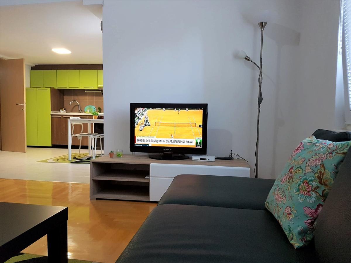 Regina'S Apartments Skopje Luaran gambar