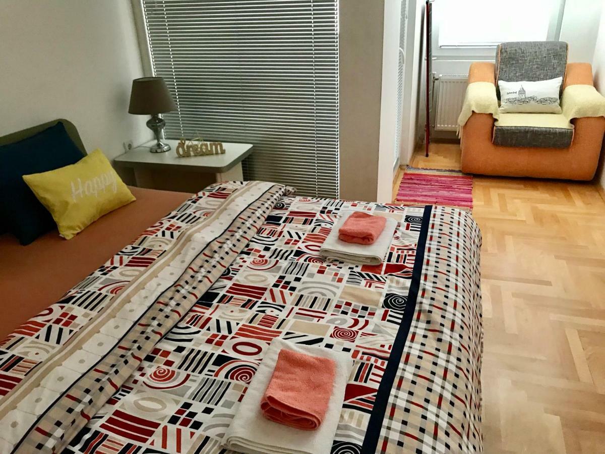 Regina'S Apartments Skopje Luaran gambar