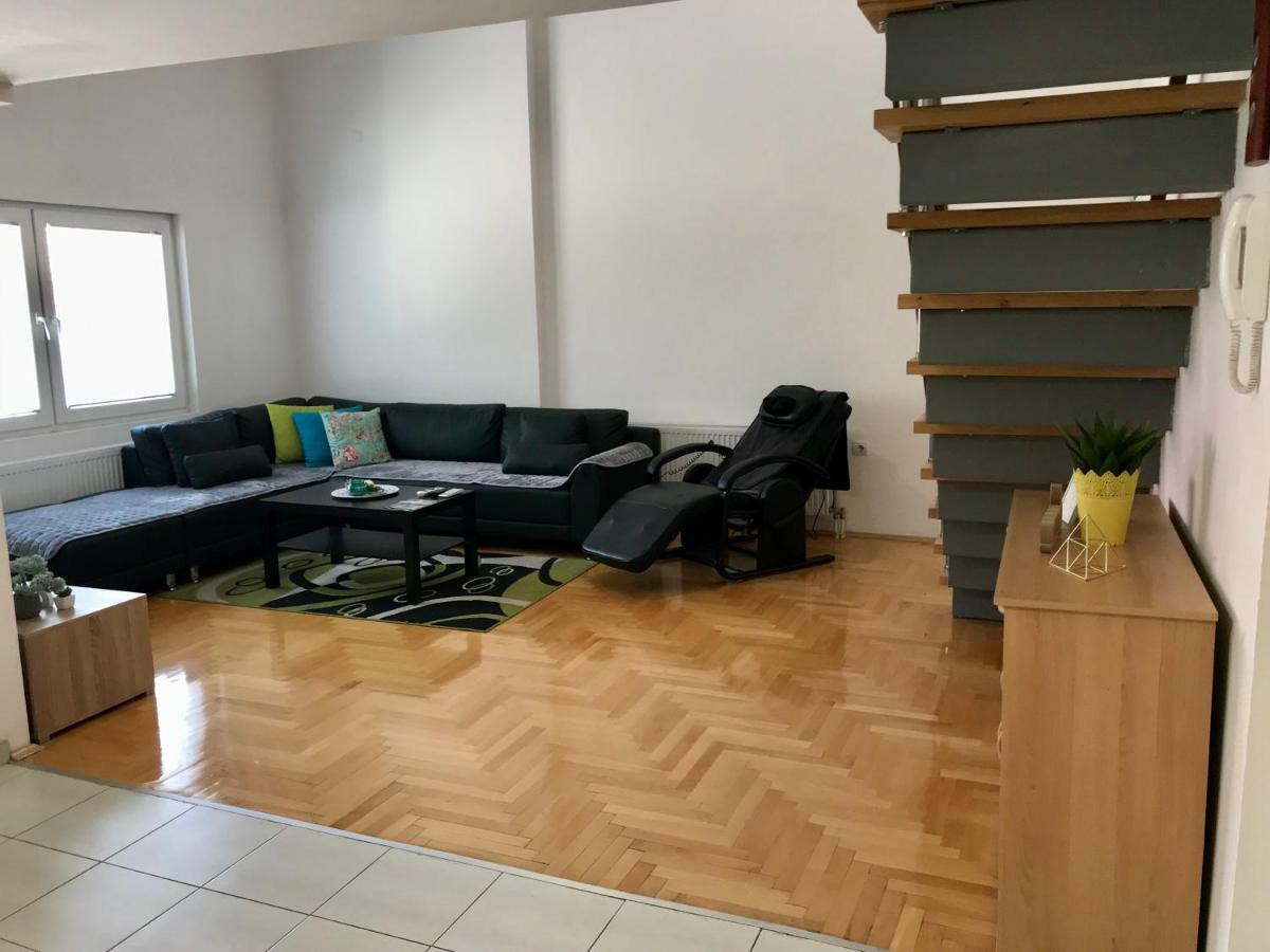 Regina'S Apartments Skopje Luaran gambar